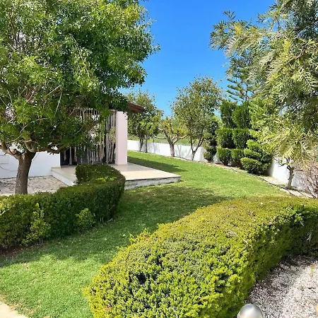 Villa Spacious 5 Bedroom With 2 Swimming Pools Polemi